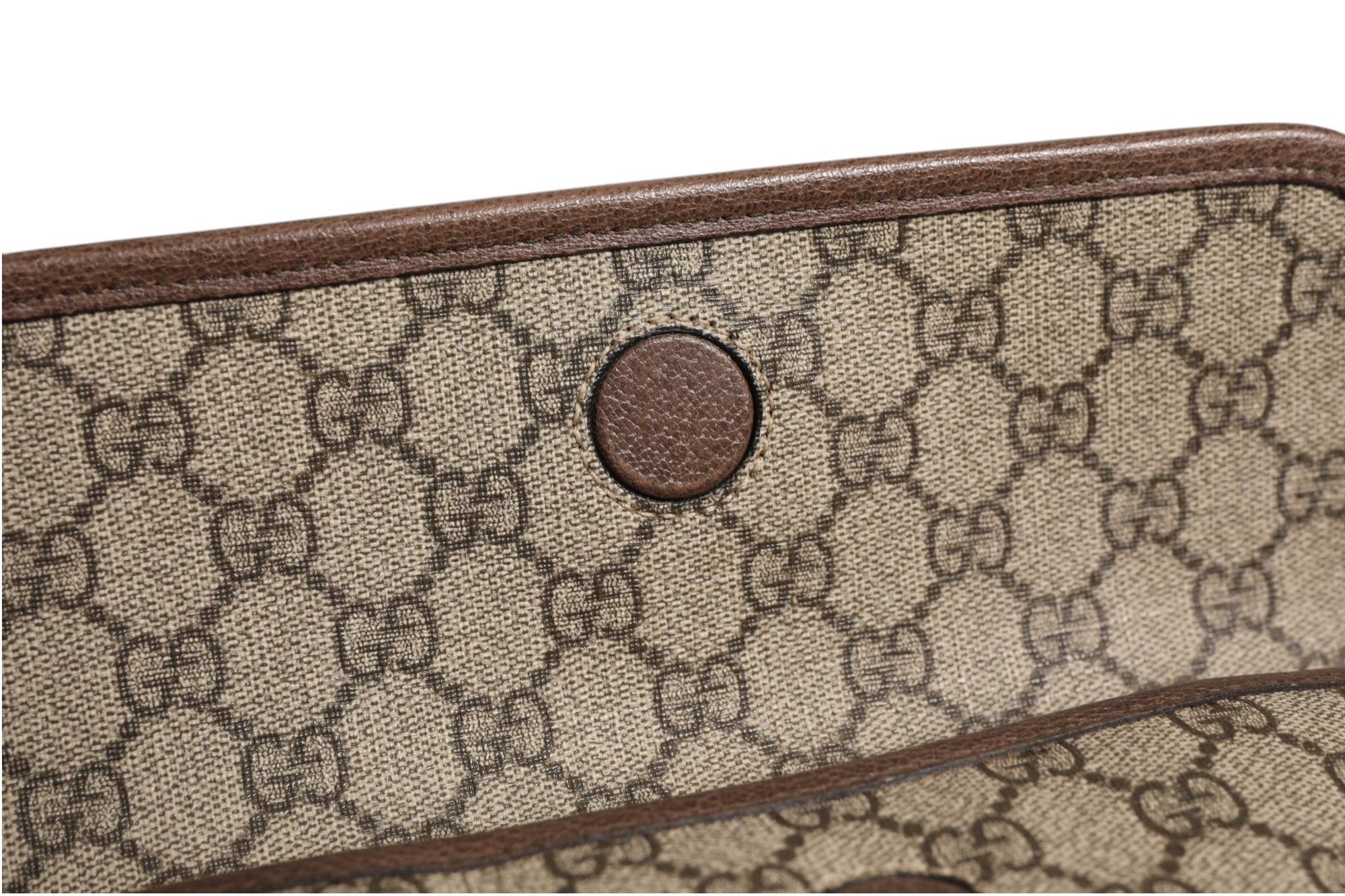 Gucci GG Neo Supreme Canvas Belt Bag