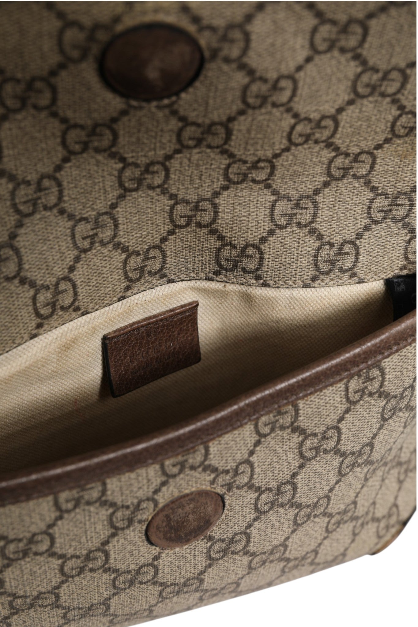 Gucci GG Neo Supreme Canvas Belt Bag
