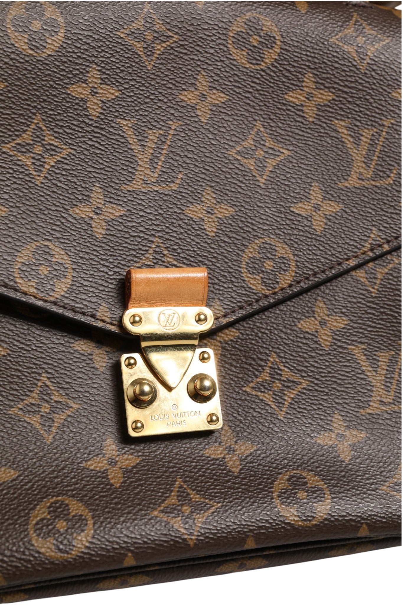 Used Louis Vuitton Pochette Métis Monogram